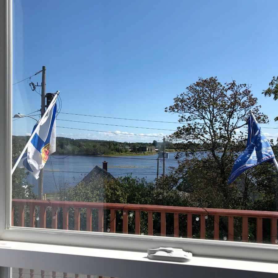 Pleasant Street Inn Parrsboro Екстер'єр фото