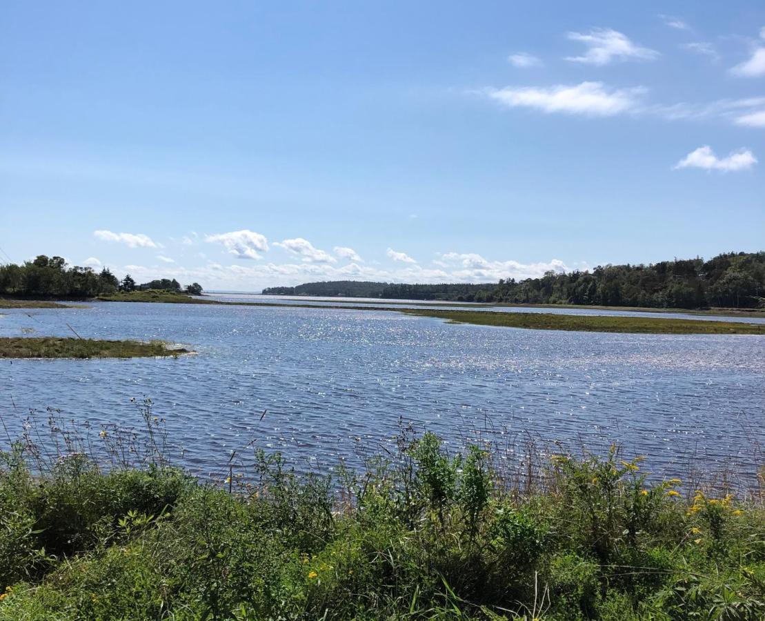 Pleasant Street Inn Parrsboro Екстер'єр фото