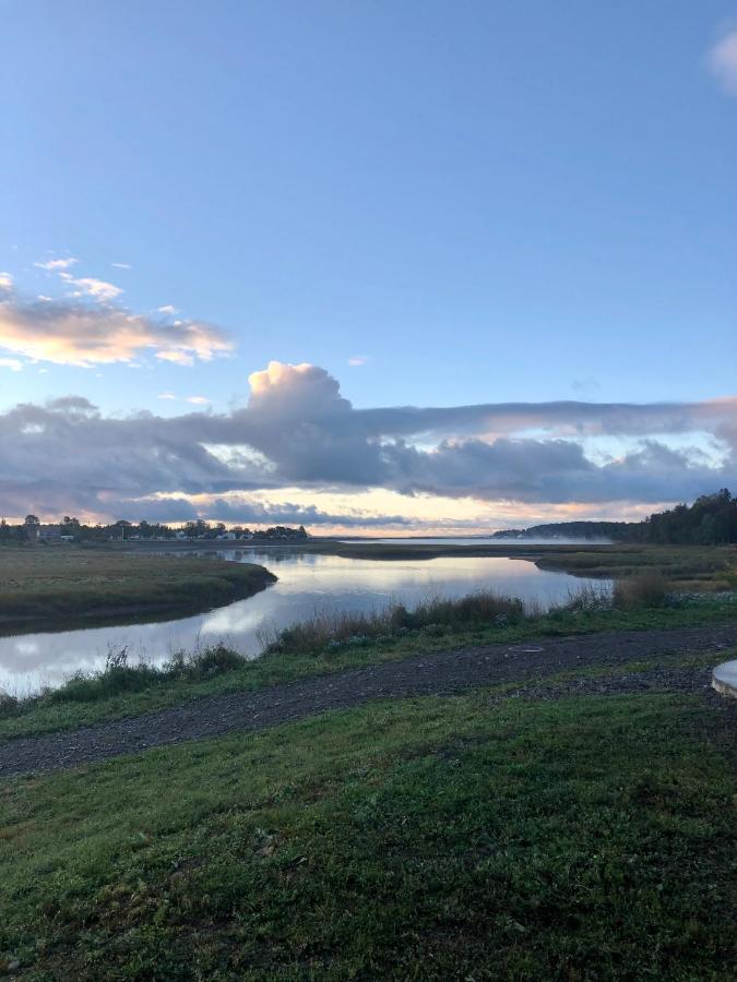 Pleasant Street Inn Parrsboro Екстер'єр фото